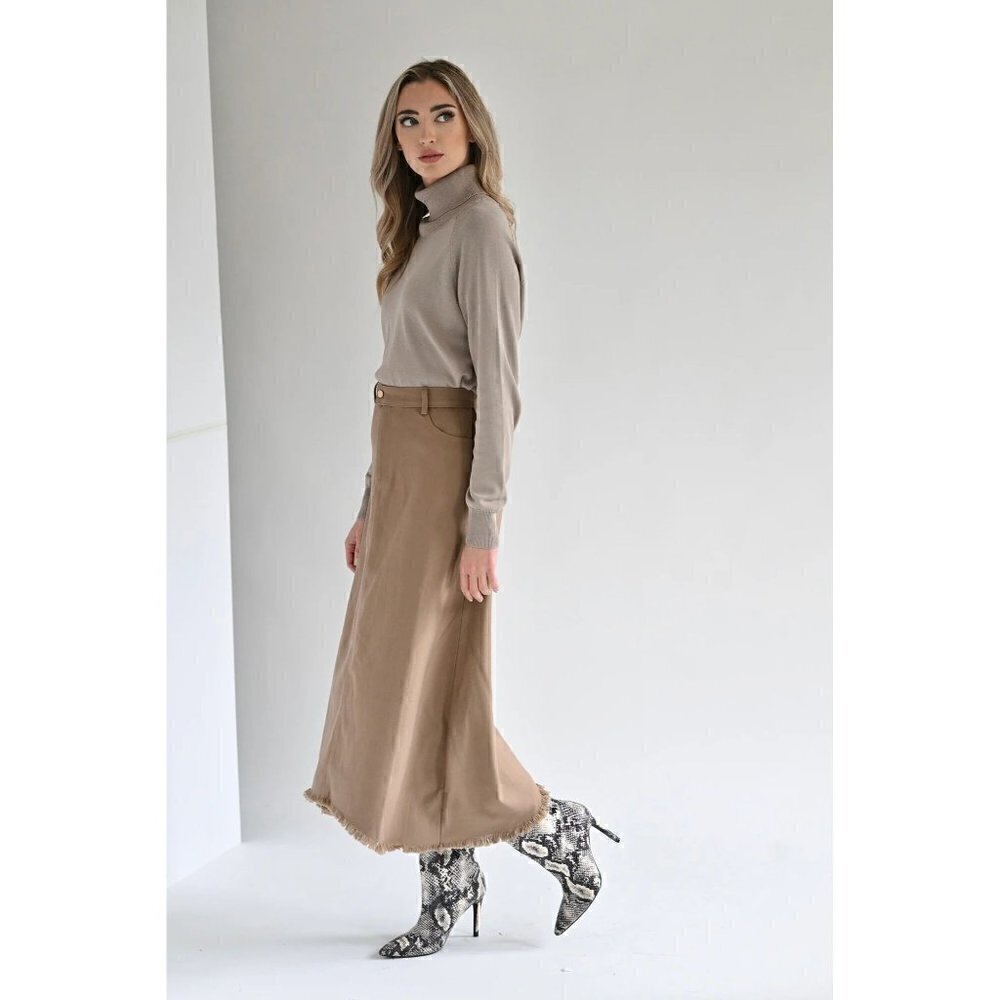 NWOT Byrd by Tzippy Stella Tan Maxi Skirt‎ L